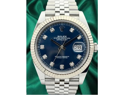 Luxury Watches (A975) - Lot 211