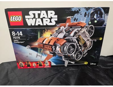 UNRESERVED COOKIES LIFETIME COLLECTION OF LEGO ... - Lot 541