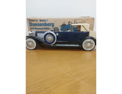 Mancave & Memorabilia (A1007) - Lot 329