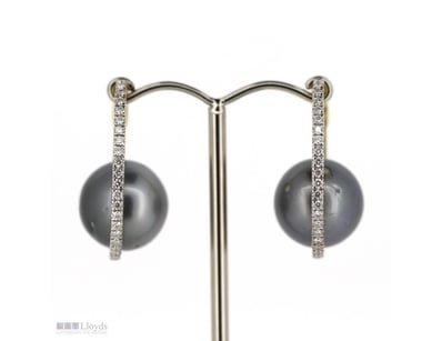 14K YELLOW GOLD, BLACK TAHITIAN PEARL AND DIAMOND,...