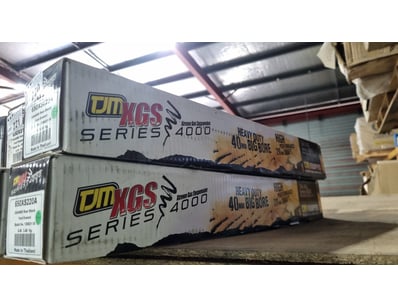 MOSTLY UNRESERVED 4x4 WORKSHOP BUSINESS CLOSURE... - Lot 220