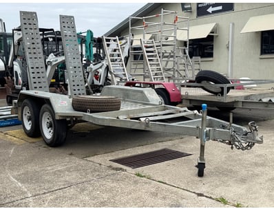 BRISBANE Earthmoving Hire Company Business Closu... - Lot 23