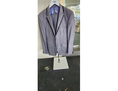 SCUZZATTI 2 PIECE POLY WOLOL MEN SUIT SLIM FIT SIZ...