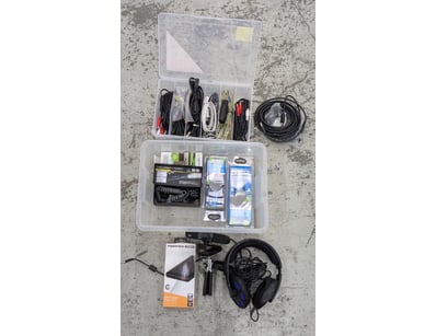 Comprehensive tech accessories bundle featuring ga...