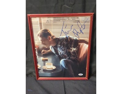 AUTOGRAPHED PHOTOGRAPH OF TIM ROTH.

Item Size: He...