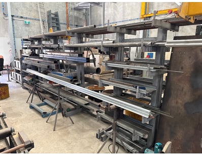 MOSTLY UNRESERVED Machining Engineering Warehou... - Lot 177