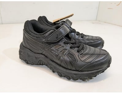 Major Brand Apparel & Footwear Liquidation Even... - Lot 186