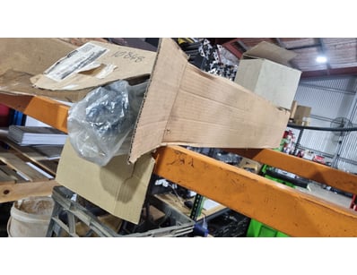 MOSTLY UNRESERVED 4x4 WORKSHOP BUSINESS CLOSURE... - Lot 248