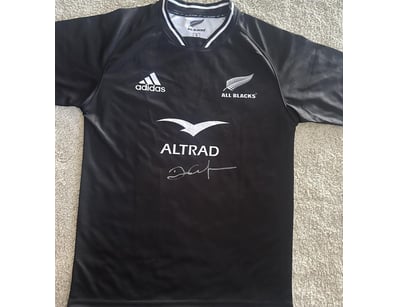 Mancave & Memorabilia (A986) - Lot 220