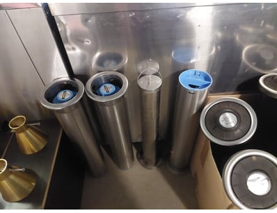 Vertical stainless steel cup dispenser system, Ver...