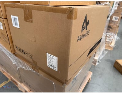 AlphaESS SMILE-M5-S-INV hybrid energy storage inve...