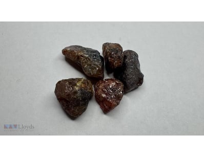 RAW GARNET 66.66CTS

Dimensions: Height: 0.50mm, W...