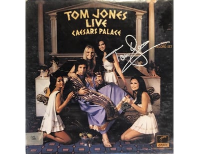 Mancave & Memorabilia (A995) - Lot 621