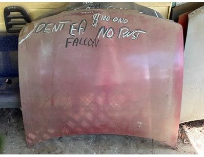 Ford EA Falcon Bonnet, small dent

Onsite

Locat...