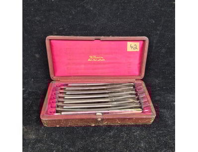 Antiques, Vintage & Interior Treasures (A1004) - Lot 523