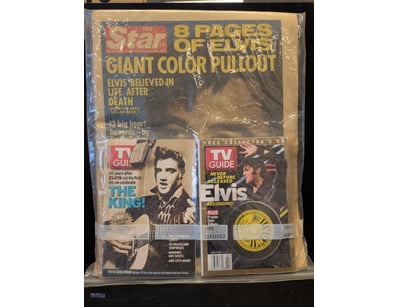 VINTAGE ELVIS PRESLEY MAGAZINE COLLECTION WITH 8-P...