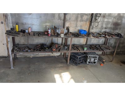 Mostly UNRESERVED POLY TANKs Manufacturer CLOSU... - Lot 292