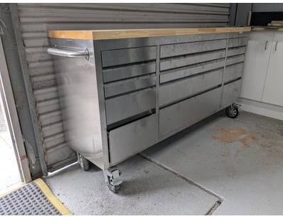 MOSTLY UNRESERVED Engineering Workshop CLOSURE (... - Lot 35