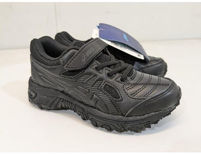 Major Brand Apparel & Footwear Liquidation Even... - Lot 160