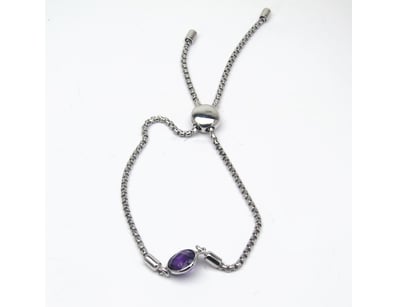 The Sterling Collection - Pendants, Rings, Brac... - Lot 143