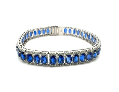 Luxury Jewellery (A1001) - Lot 415