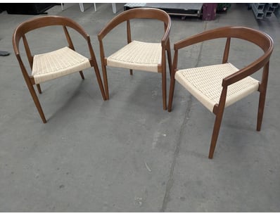 Recheck item RRP -  $1,149.00 
RRP -   $400.00 
...
