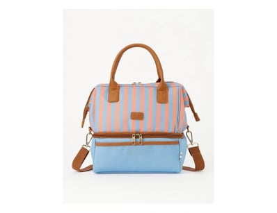 Accessories, Homegoods & Camping Gear (VICA986) - Lot 77