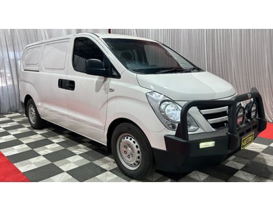 Passenger, Luxury & Commercial Vehicles Auction - Lot 500