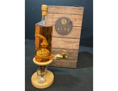 The Alba Collection premium whisky decanter set fe...