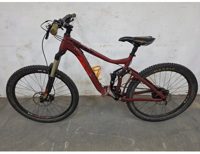 Police Seized Property & Unclaimed Jewellery (A... - Lot 427