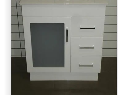 $5M Bulk Bathroom Bargains (VICA992) - Lot 1019