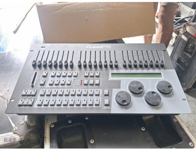 Acme, iLead 2420, DMX Control Console

Collectio...
