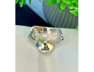 UNRESERVED Diamonds, Gemstones & Opals (A995) - Lot 123