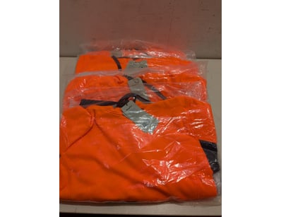 Bulk lot of 5 KingGee high-visibility fleece pullo...