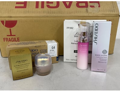 Shiseido Makeup,White Lucent Luminizing , Future S...