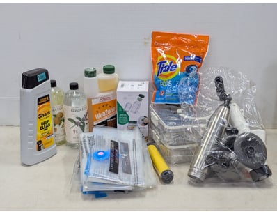 Unclaimed Freight (GCA995) - Lot 275