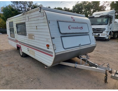1999 Monarch crusader 

Year: 1999
Make: Monarch
M...