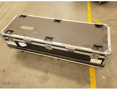 Travel Case

Description: Portable road travel c...