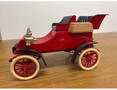 Mancave & Memorabilia (A1007) - Lot 408