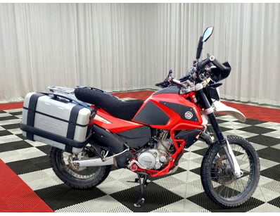 <b>2018 SWM Superdual 650 - Red - 18,279km - Singl...