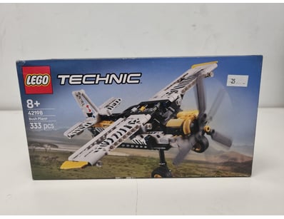 LEGO TECHNIC BUSH PLANE SET 42198

Item Size: He...