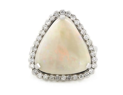 Opal Grandeur (A977) - Lot 1405