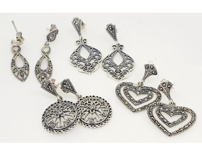 Thrift Shop (A978) - Lot 2253