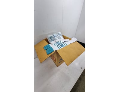 Bulk Quantity mens 7-11 "Stay Kind" Socks 

Sold...