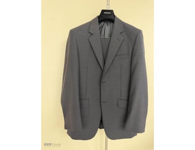 2 PCS MEN SUIT POLYESTER

Material: Polyester - Ty...