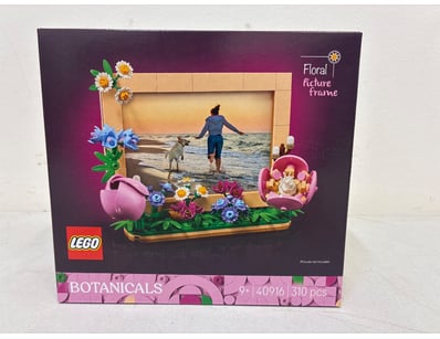 LEGO Botanicals Floral Picture Frame (Set 40916) -...