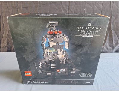 **UNRESERVED** LIFETIME COLLECTION OF LEGO PART... - Lot 329