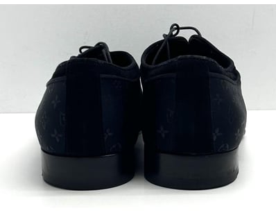 Designer Vault (A985) - Lot 19