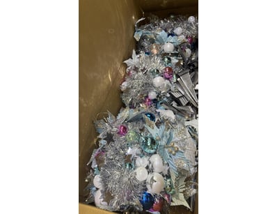 House & Homewares (A1004) - Lot 945