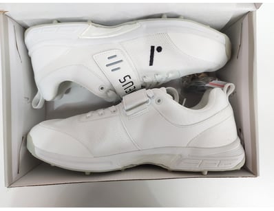 BRAND NEW

Idoneus brand athletic sneakers in wh...
